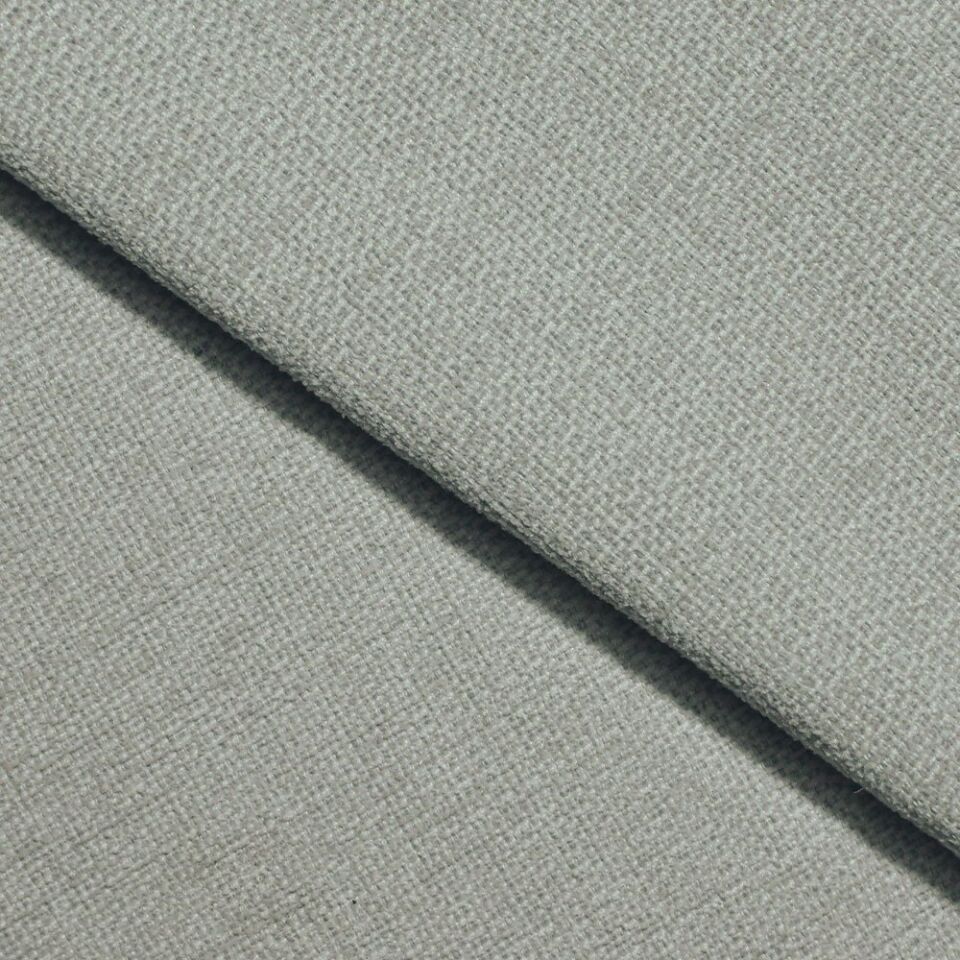 V09